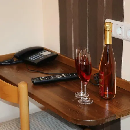 Hotel Post 2*